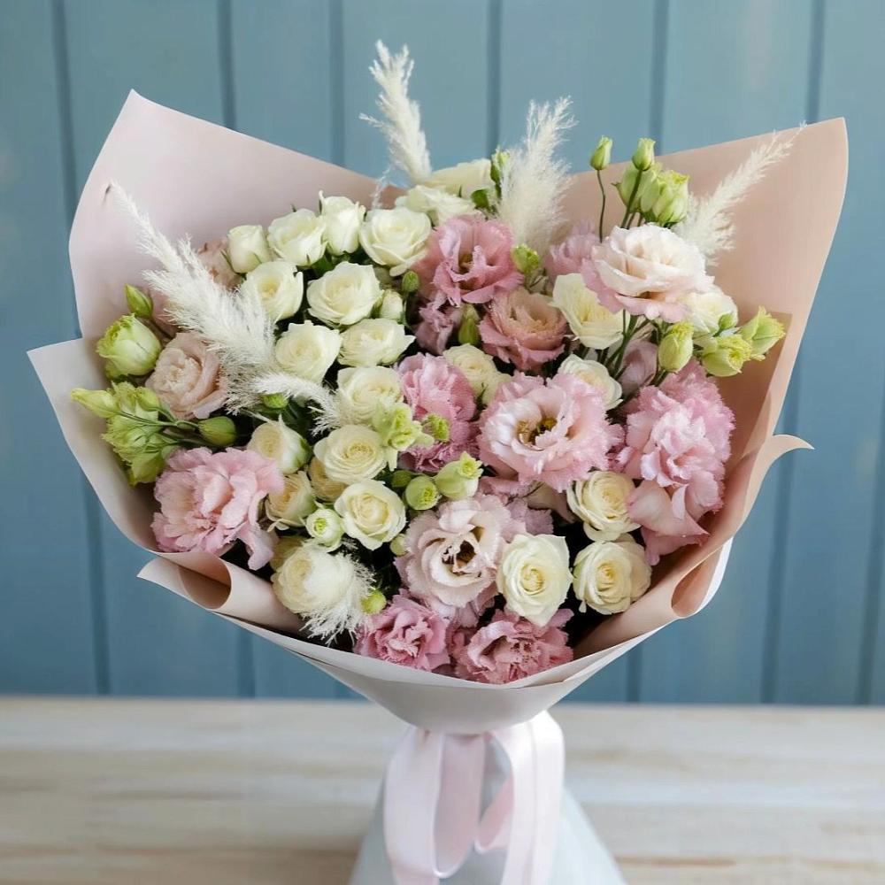 Букет цветов из: Альстромерии и Розы в Блечепсин