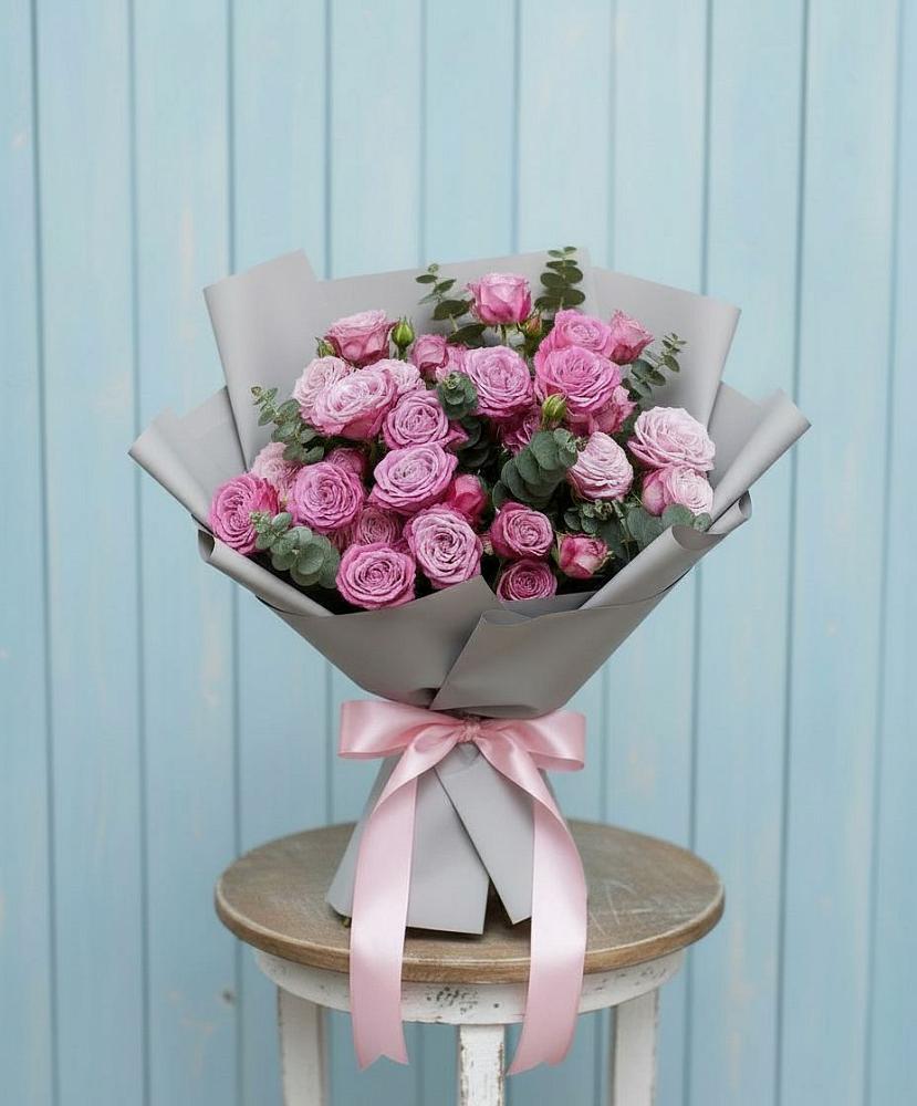 Букет цветов из: Розы в Блечепсин