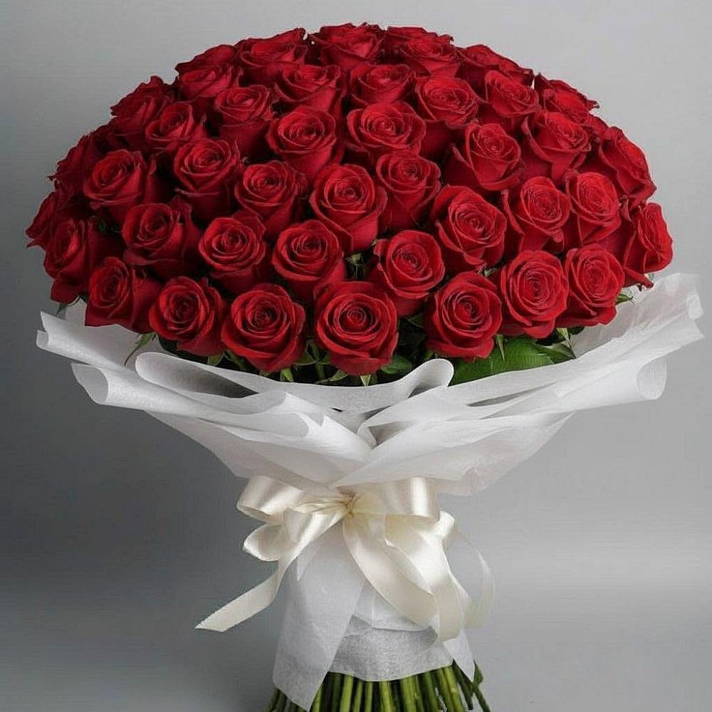 Букет 101 Красная роза Блэк Мэджик в Блечепсин