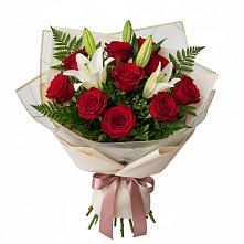 Букет цветов из:  Лилии и Розы в Блечепсин