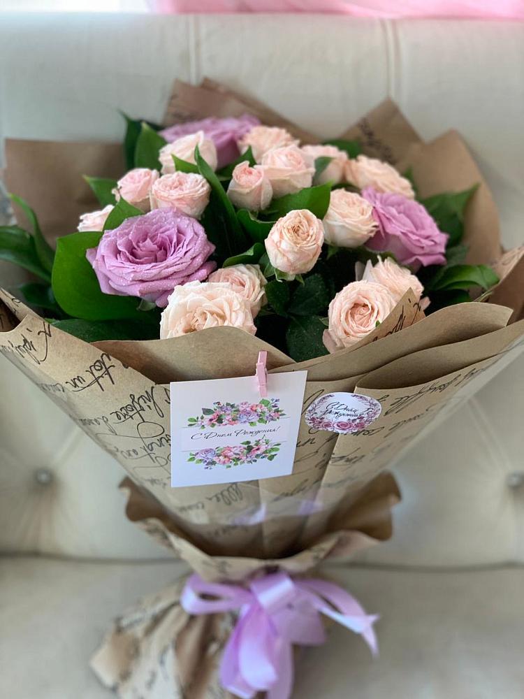 Букет цветов из: Розы в Блечепсин