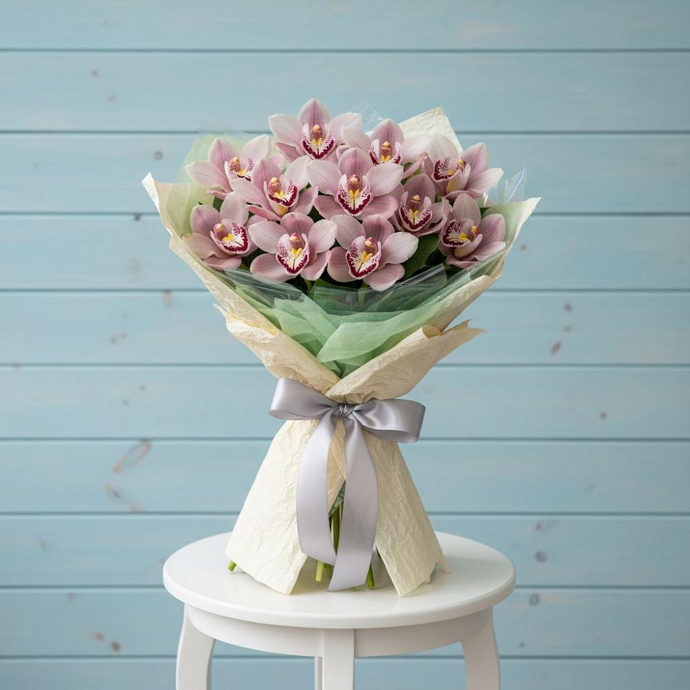 Букет цветов из: Орхидеи и Розы в Блечепсин