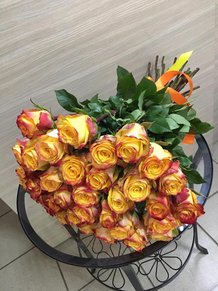 Букет Желтые розы в Блечепсин