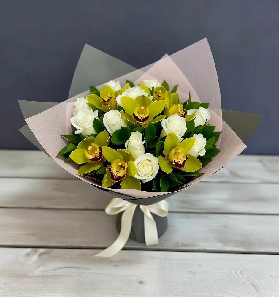 Букет цветов из: Орхидеи и Розы в Блечепсин