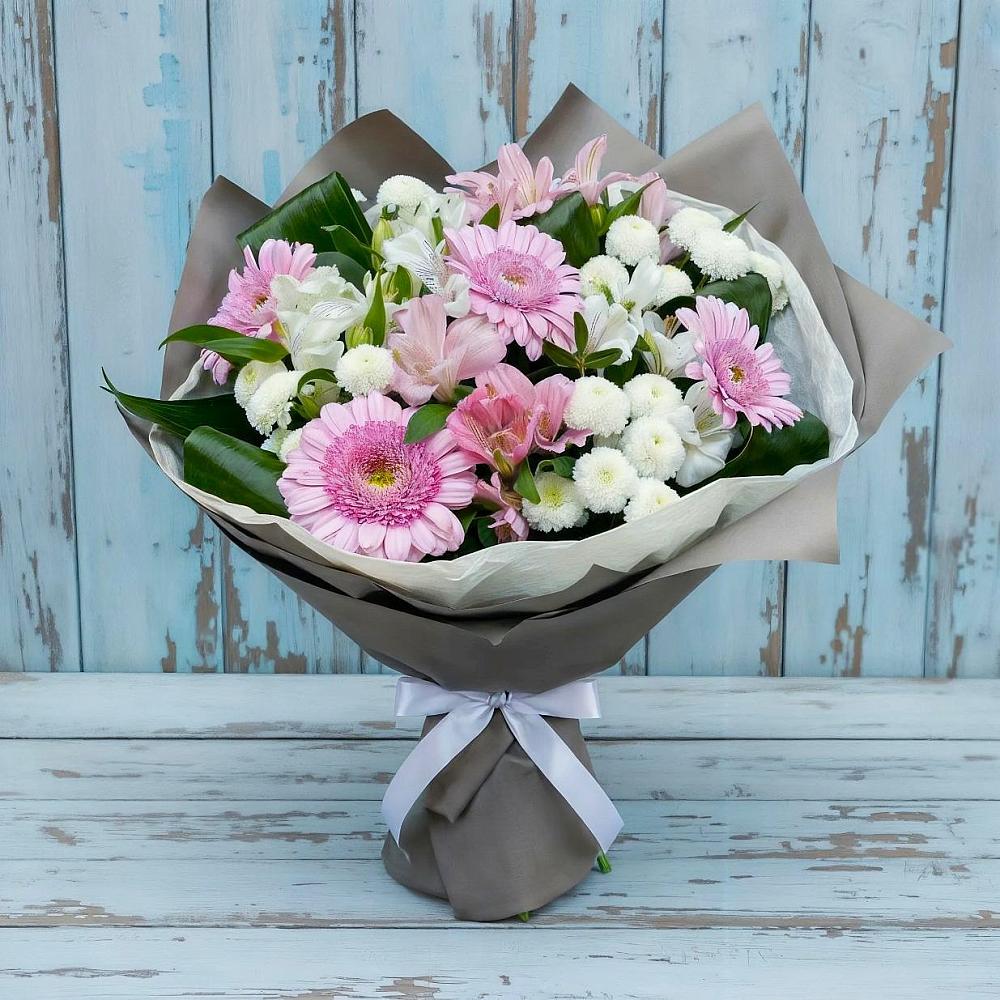 Букет цветов из: Герберы, Альстромерии и Хризантемы в Блечепсин