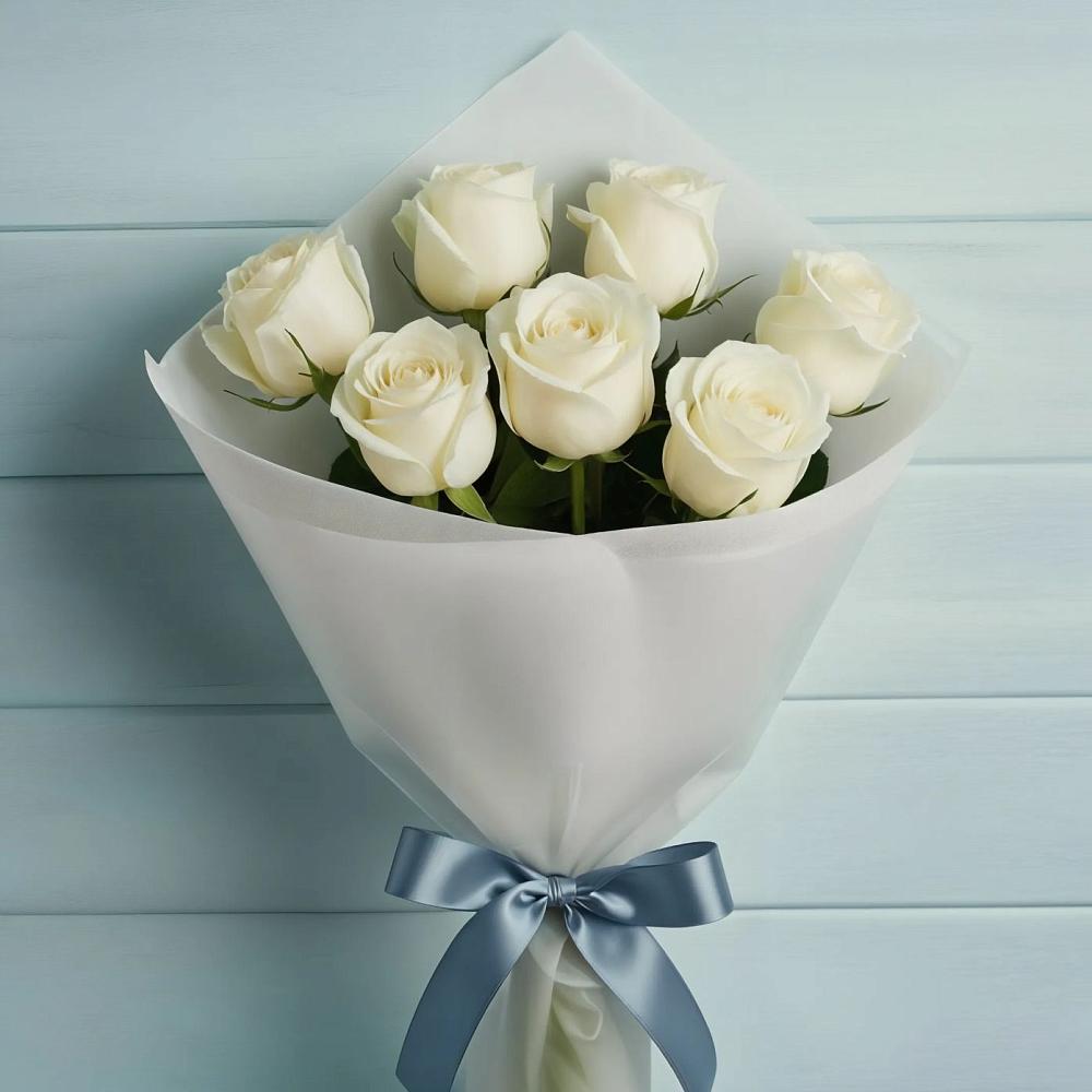Букет 7 Белых роз Эдлесс Лав в Блечепсин