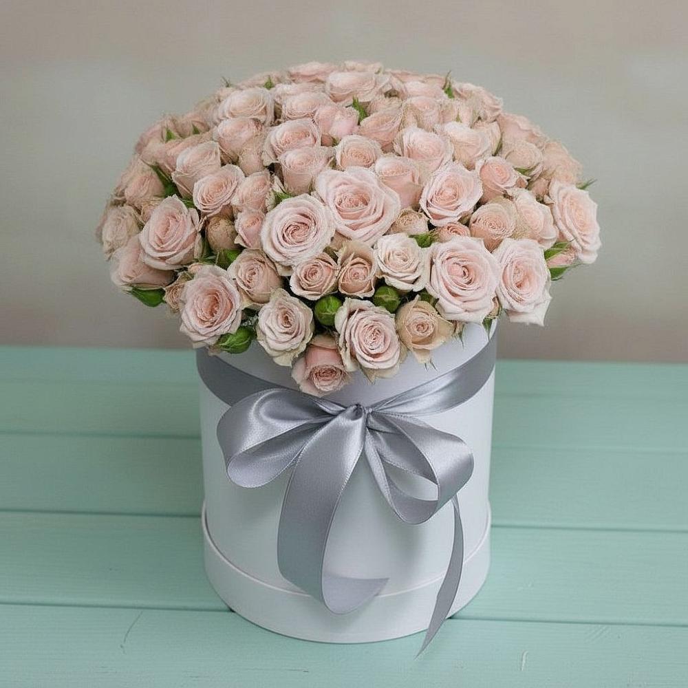 Цветочная композиция из Розы в шляпной коробке в Блечепсин